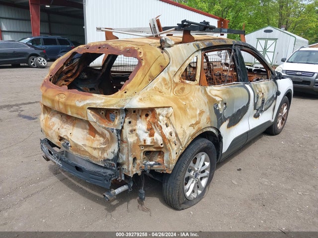 Ford ESCAPE SE 2022 1FMCU0G69NUA65016 Image 4