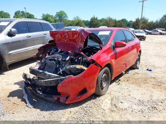 Toyota COROLLA LE 2017 2T1BURHE8HC776797 Image 2
