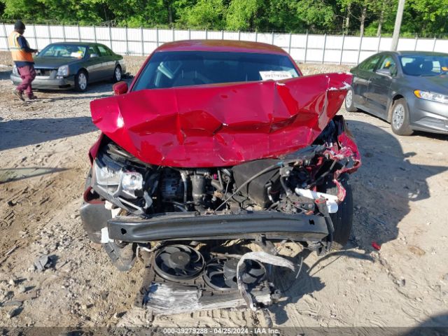 1VWAT7A38GC016241 Volkswagen Passat 1.8t S