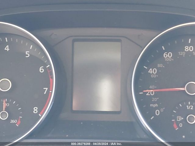 1VWAT7A38GC016241 Volkswagen Passat 1.8t S