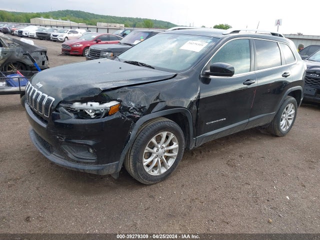 1C4PJLCB6KD325869 Jeep Cherokee Latitude Fwd