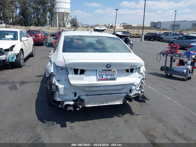 3MW5R1J02N8C41858 BMW 330I