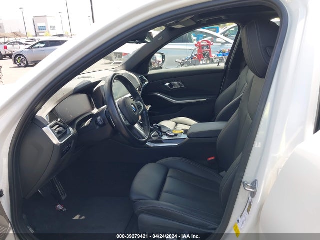 3MW5R1J02N8C41858 BMW 330I