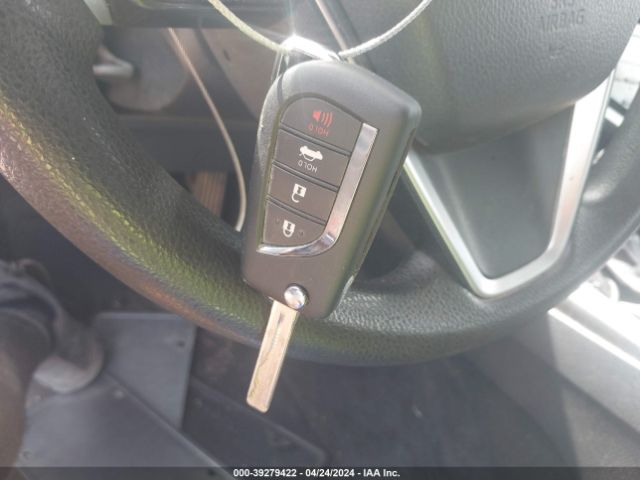 4T1C11AK8NU001375 Toyota CAMRY LE
