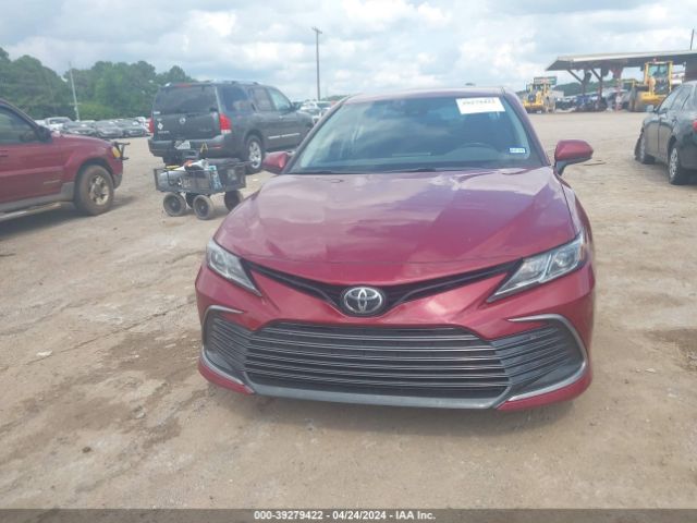 4T1C11AK8NU001375 Toyota CAMRY LE