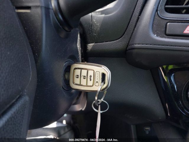 3CZRU6H33NM711803 Honda Hr-v Awd Lx