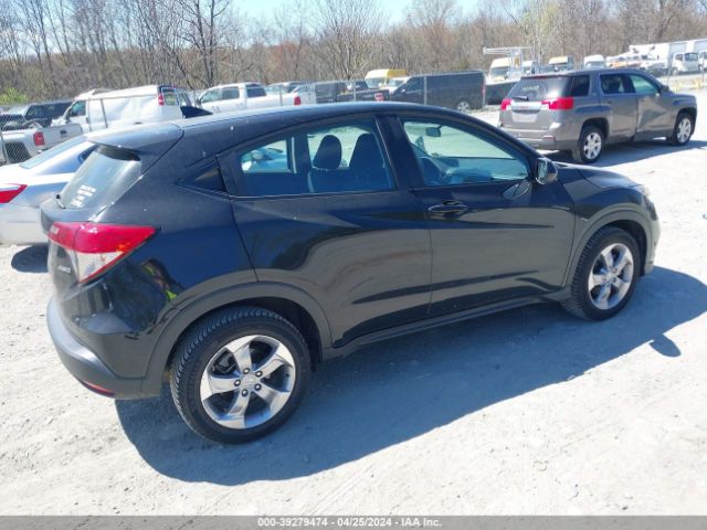 3CZRU6H33NM711803 Honda Hr-v Awd Lx
