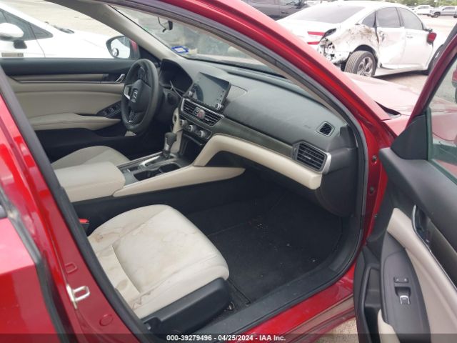 1HGCV1F15KA038052 Honda ACCORD LX