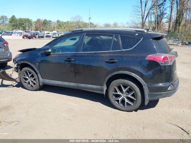 Toyota RAV4 SE 2018 2T3JFREV4JW790430 Image 14
