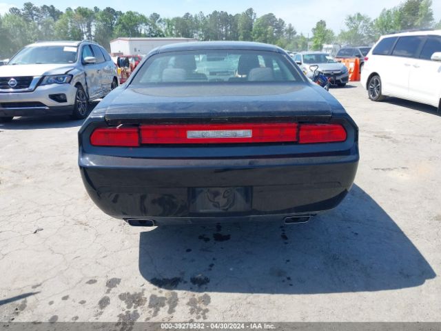 2C3CDYAG4EH313104 Dodge Challenger Sxt