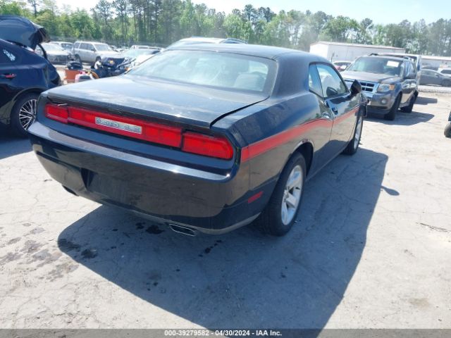 2C3CDYAG4EH313104 Dodge Challenger Sxt