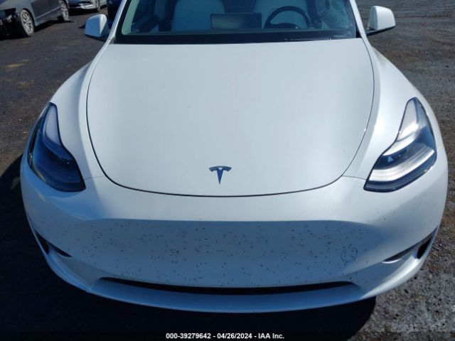 7SAYGDEFXNF490722 Tesla Model Y Performance Dual Motor All-wheel Drive