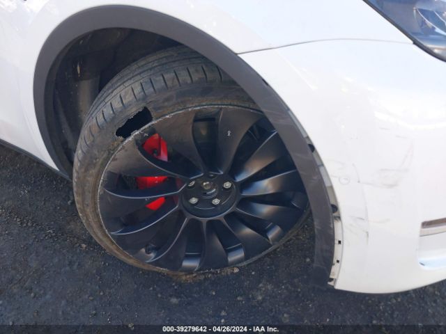 7SAYGDEFXNF490722 Tesla Model Y Performance Dual Motor All-wheel Drive