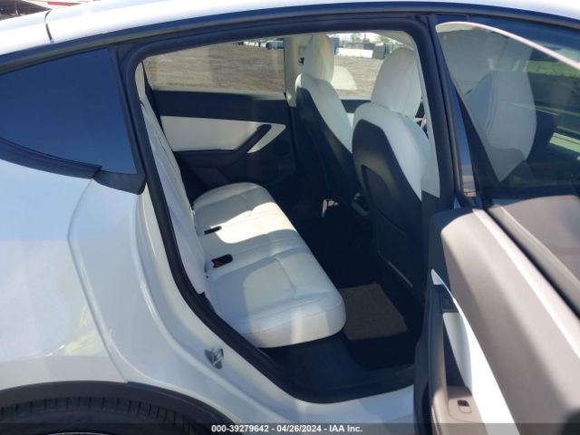 7SAYGDEFXNF490722 Tesla Model Y Performance Dual Motor All-wheel Drive