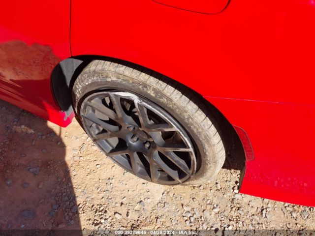 2C3CDXGJ5JH167013 Dodge Charger R/t Scat Pack Rwd