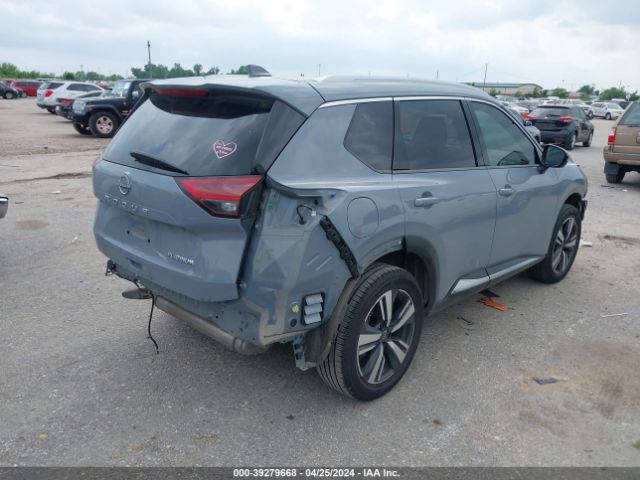 JN8BT3DC4NW119197 Nissan Rogue Platinum Fwd
