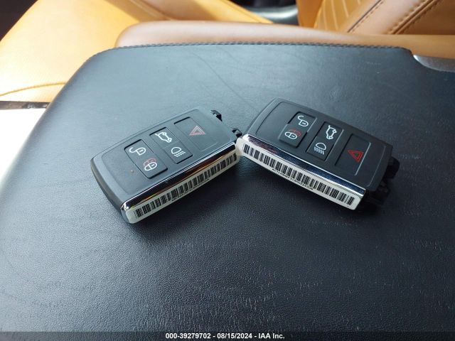 SALRT2RVXL2433965 Land Rover Discovery Hse Luxury