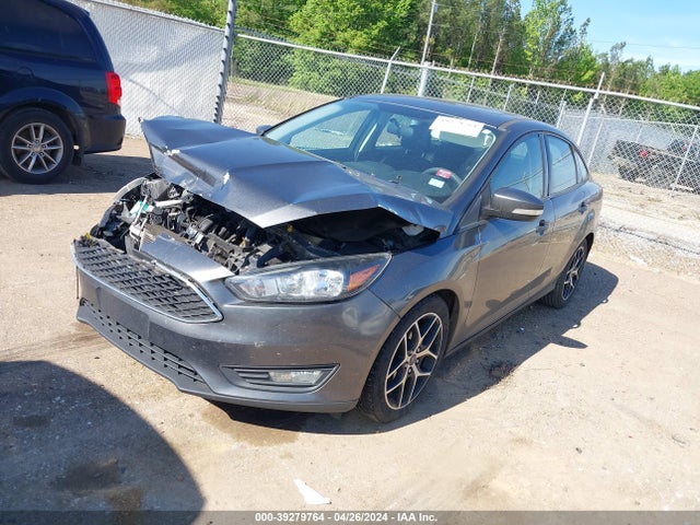 Ford FOCUS SEL 2018 1FADP3H27JL319311 Image 2