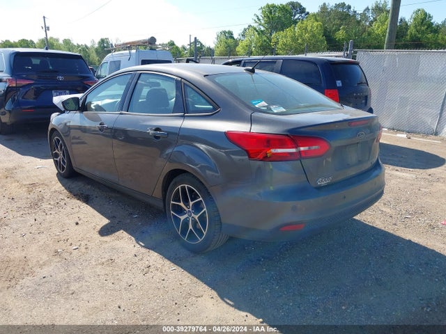 Ford FOCUS SEL 2018 1FADP3H27JL319311 Image 3