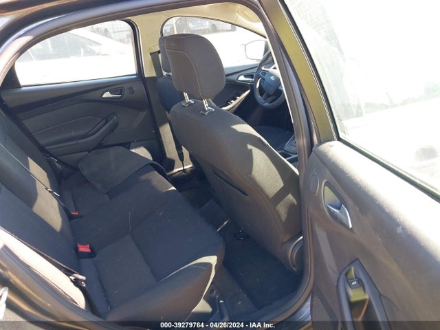 Ford FOCUS SEL 2018 1FADP3H27JL319311 Image 8