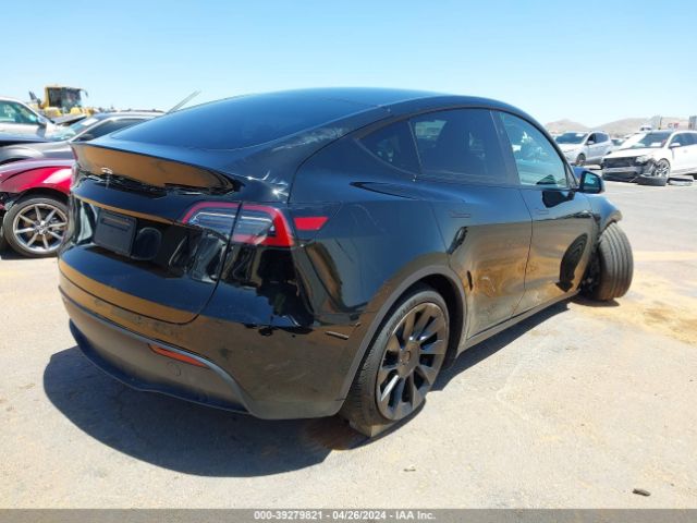 7SAYGDED2RF016333 Tesla Model Y Rwd