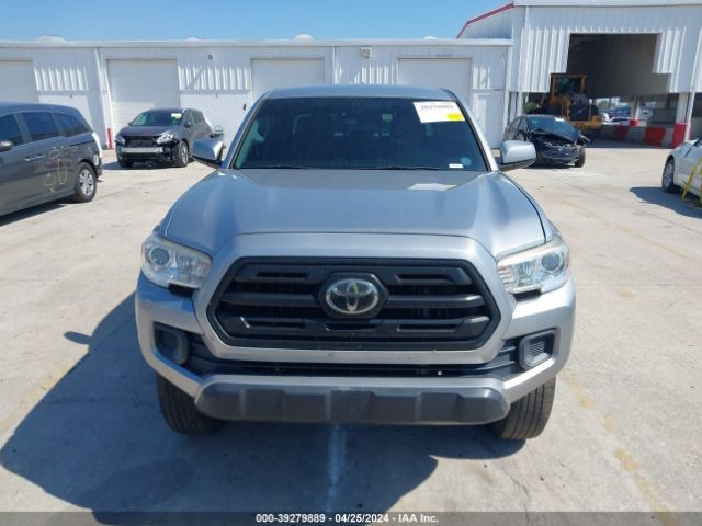 5TFAX5GN3JX130085 Toyota Tacoma Sr