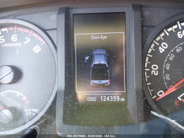 5TFAX5GN3JX130085 Toyota Tacoma Sr