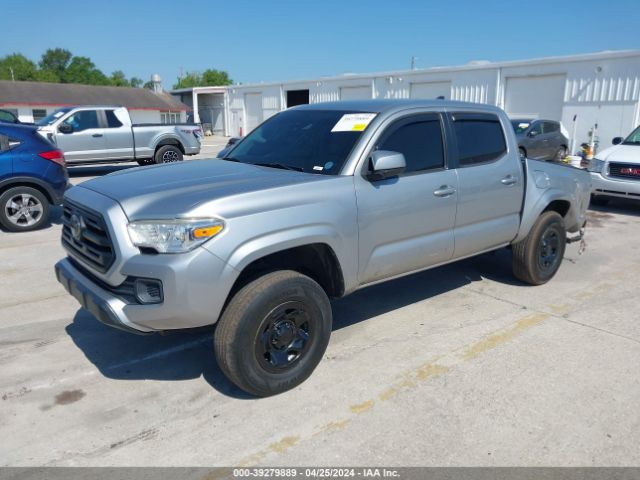 5TFAX5GN3JX130085 Toyota Tacoma Sr