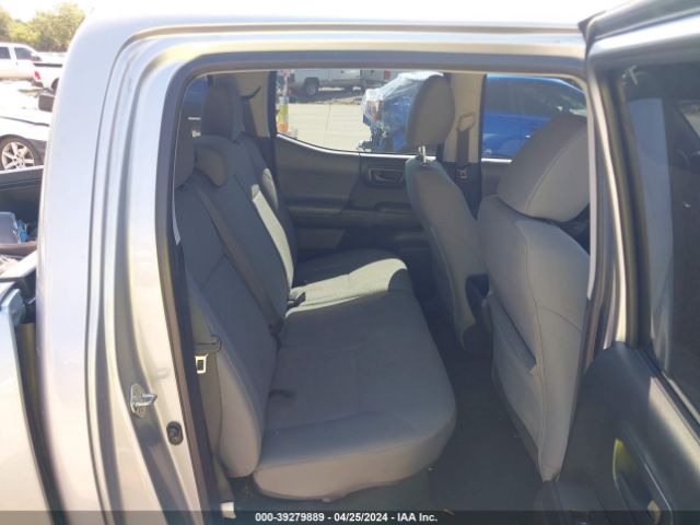 5TFAX5GN3JX130085 Toyota Tacoma Sr