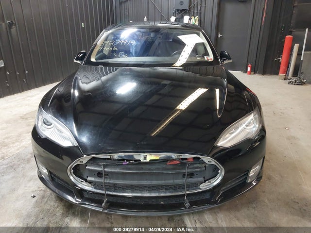 Tesla MODEL S 2014 5YJSA1S14EFP38295 Image 13