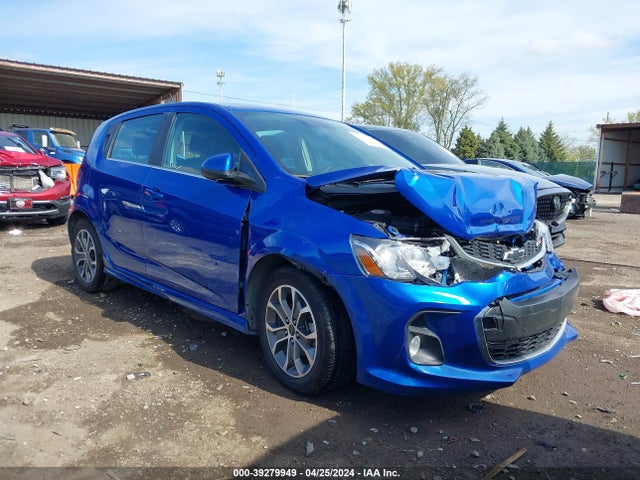 Chevrolet Sonic Lt Auto 2019 1G1JD6SB7K4141145 главное изображение