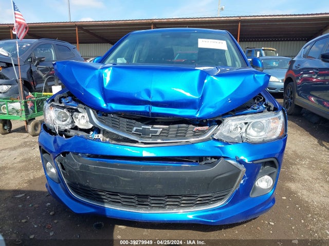 Chevrolet Sonic Lt Auto 2019 1G1JD6SB7K4141145 Image 6