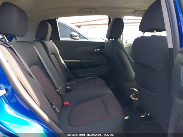 Chevrolet Sonic Lt Auto 2019 1G1JD6SB7K4141145 Image 8