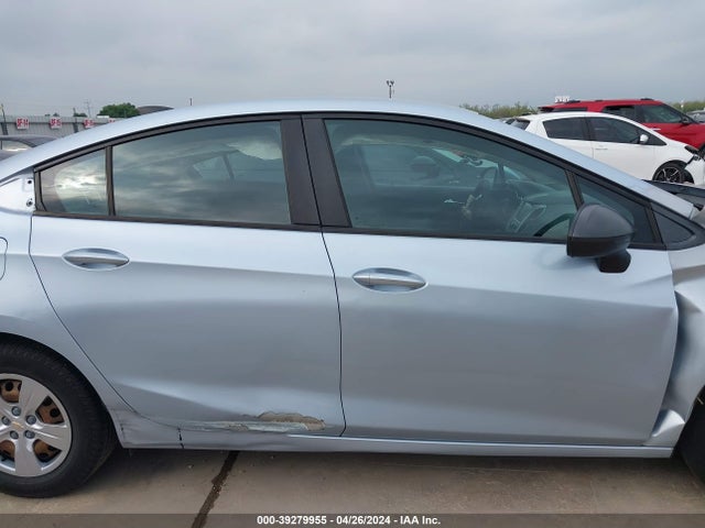 Chevrolet Cruze Ls Auto 2017 1G1BC5SM2H7204923 Image 13