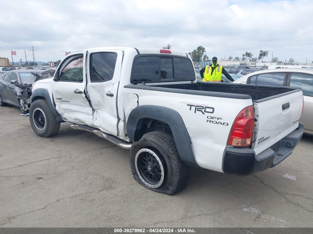 Toyota Tacoma Prerunner 2014 5TFJX4GN3EX027166 Image 3
