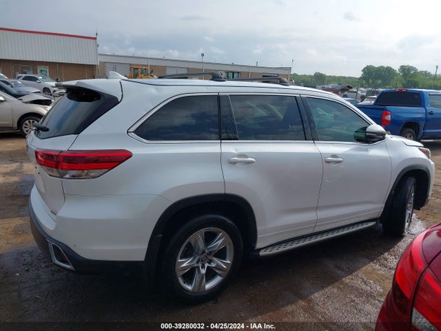 Toyota Highlander Limited 2019 5TDYZRFH8KS341771 Image 13