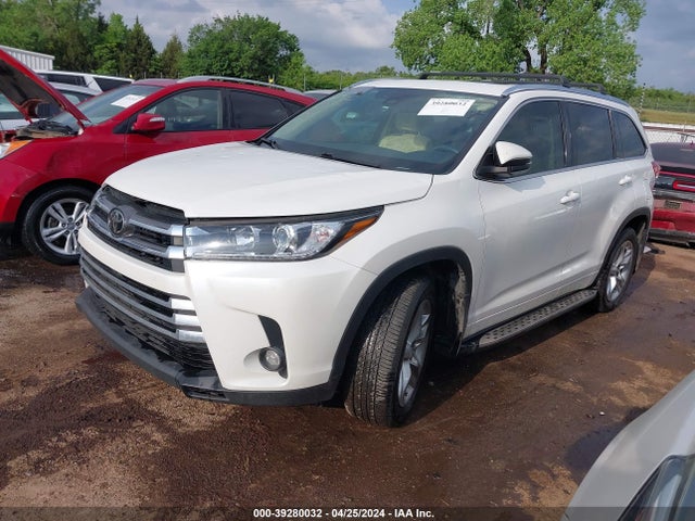 Toyota Highlander Limited 2019 5TDYZRFH8KS341771 Image 2