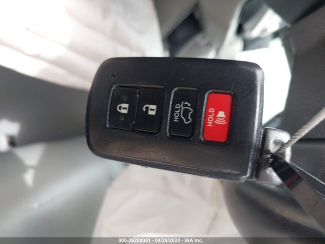 Toyota Highlander Xle V6 2016 5TDKKRFH8GS128157 Image 11
