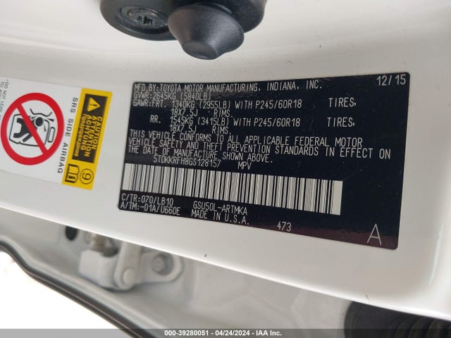 Toyota Highlander Xle V6 2016 5TDKKRFH8GS128157 Image 9