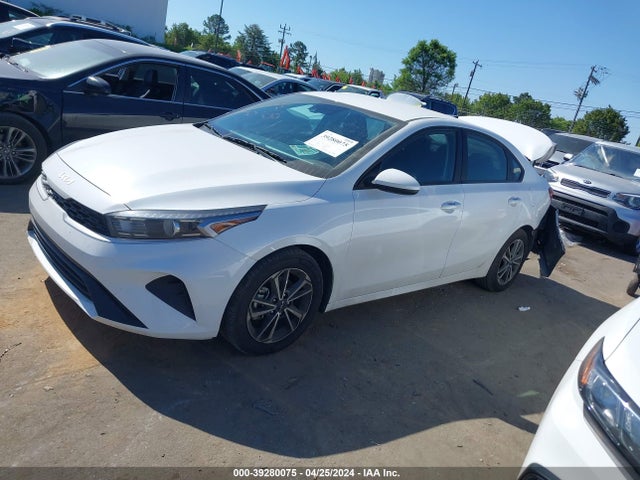 KIA Forte Lxs 2022 3KPF24AD1NE437615 Image 2