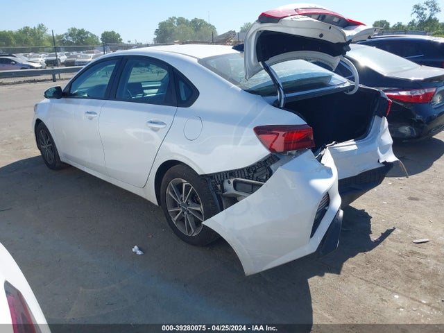 KIA Forte Lxs 2022 3KPF24AD1NE437615 Image 3