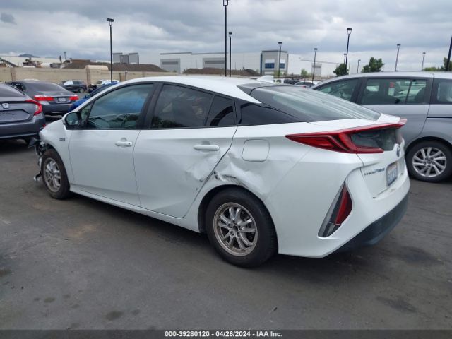 JTDKAMFP1M3168154 Toyota Prius Prime Xle
