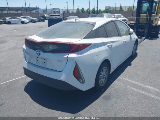 JTDKAMFP1M3168154 Toyota Prius Prime Xle