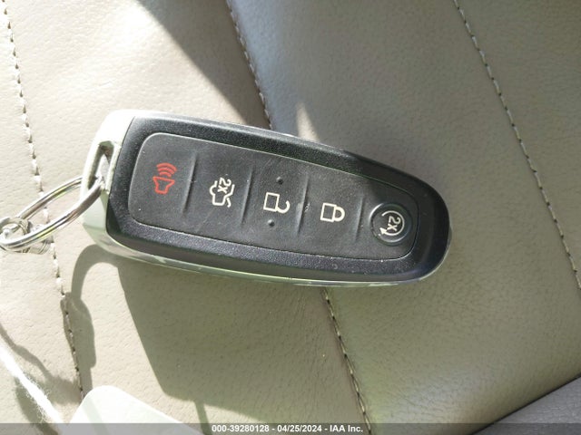 Ford Escape Titanium 2016 1FMCU9JX0GUA33029 Image 11