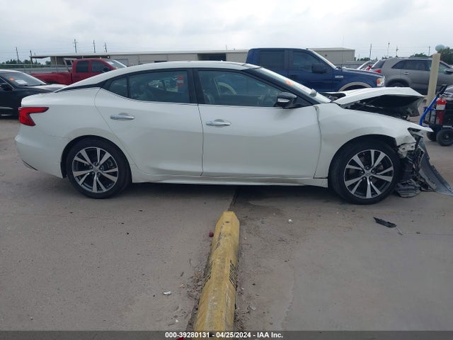 Nissan Maxima 3.5 Platinum 2017 1N4AA6AP6HC416537 Image 14