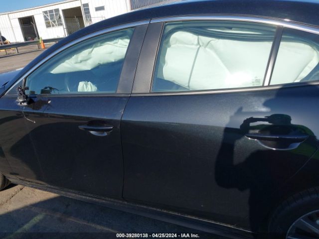3MZBPACL8NM318143 Mazda Mazda3 Preferred