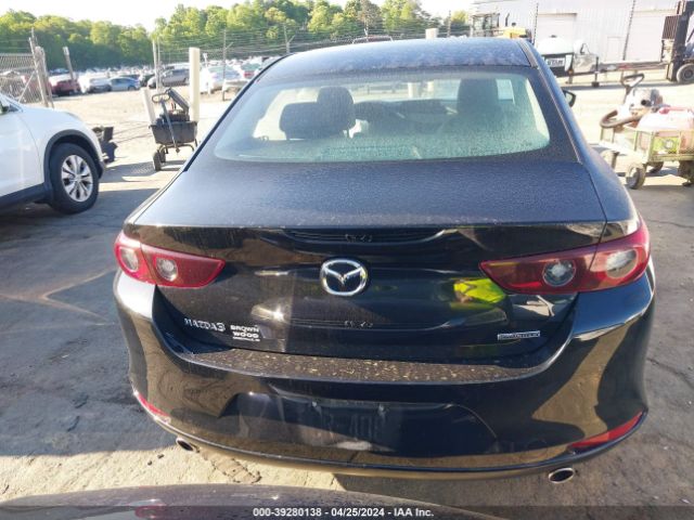 3MZBPACL8NM318143 Mazda Mazda3 Preferred