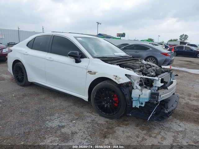 Toyota CAMRY SE 2022 4T1G11AK7NU628585 Image 1