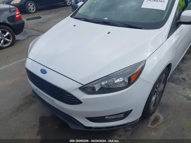 Ford FOCUS SE 2017 1FADP3FEXHL260701 Image 6