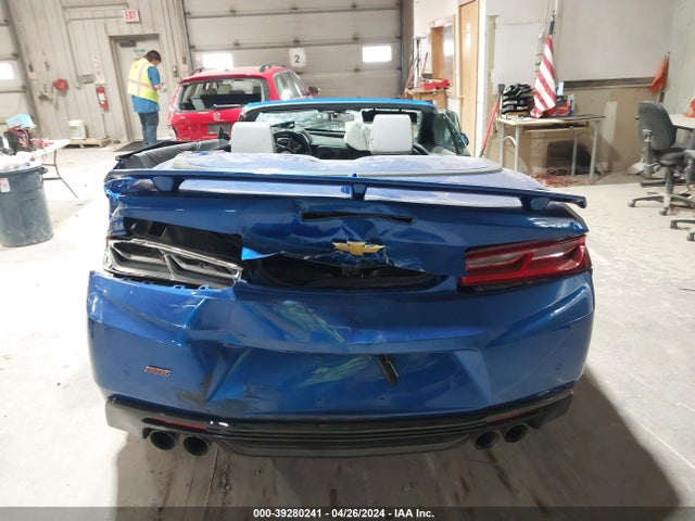 Chevrolet CAMARO 2SS 2018 1G1FH3D78J0182178 Image 17